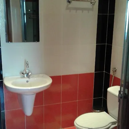 Хотел Юг Hotell Sandanski