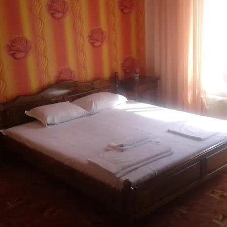 Хотел Юг Hotell
