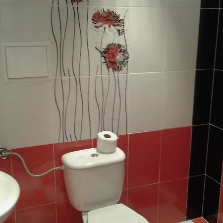 Хотел Юг Hotell Sandanski