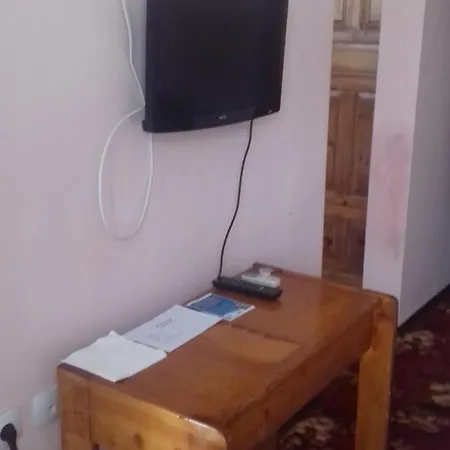 Хотел Юг Hotell *