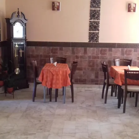 Hotell Хотел Юг Sandanski